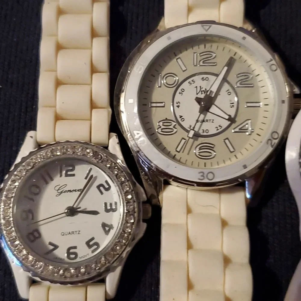 Resellers Collecters Lot 7 White Watch  Women's Working Watches Bands‎ NO OFFERS